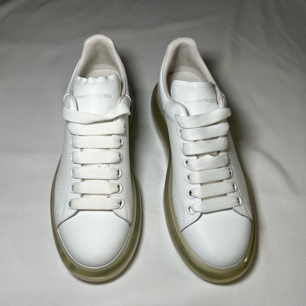 Alexander McQueen Larry oversized sneaker
